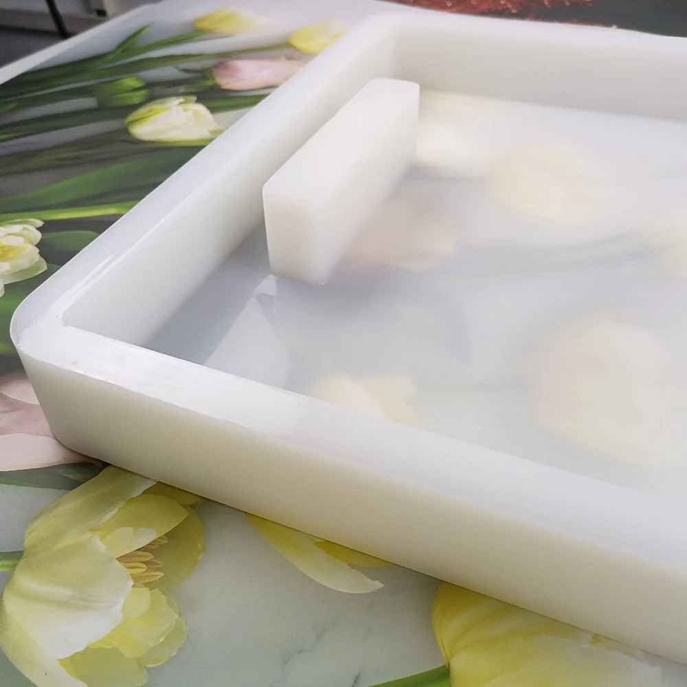 Silicone Mould - Extra Large Rectangle Charcuterie Board with Intergrated Handles 45cm x 30cm x 3.8cm x 1 - Image 3