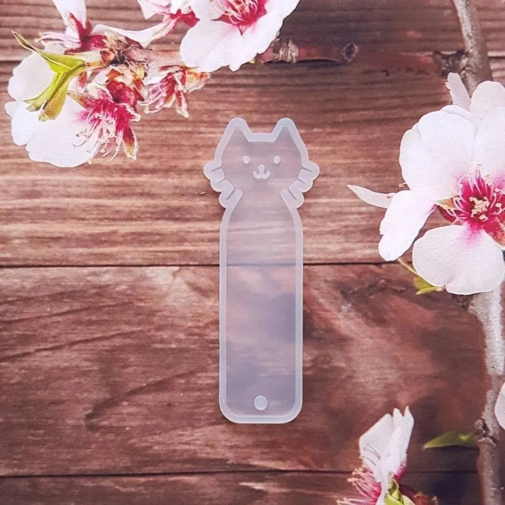 Silicone Mould - 1 x Silicone Cat Bookmark Keyring Mould
