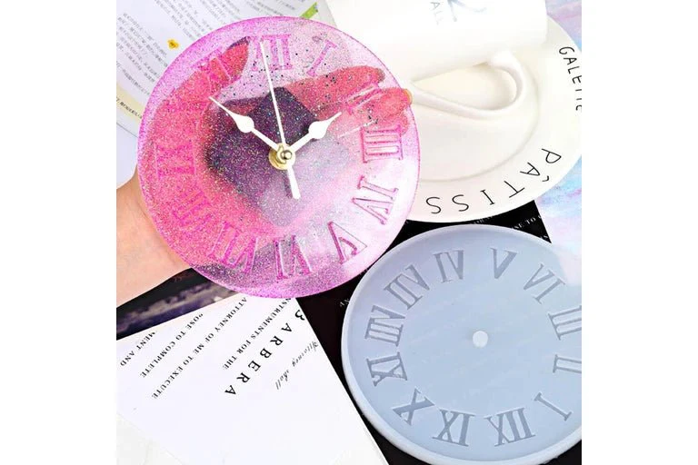 Silicone Mould - 1 x Silicone Roman Numeral Clock Face Mould - Image 2
