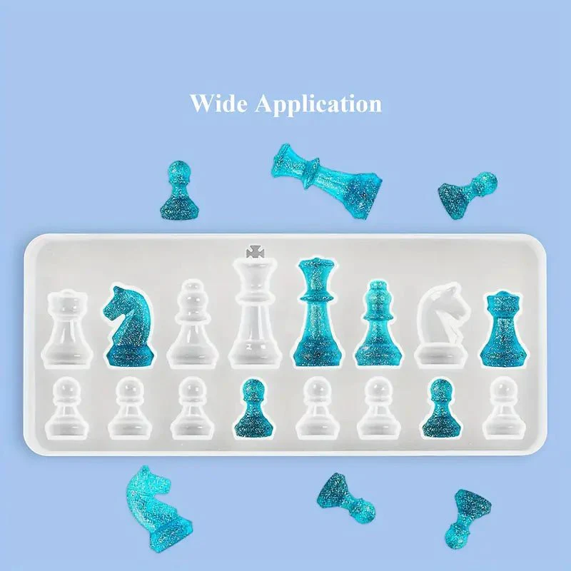 Silicone Mould - Chess Pieces 22.4cm x 8.5cm - Image 2